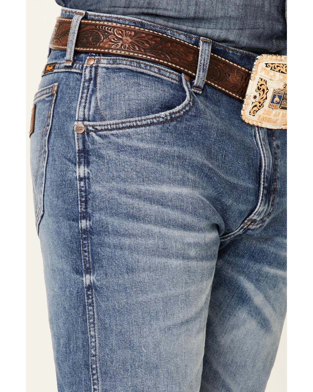 Wrangler Retro Green Men's Sienna Medium Wash Stretch Slim Bootcut Jeans 4 Wrangler Retro Green Men's Sienna Medium Wash Stretch Slim Bootcut Jeans - Image 2